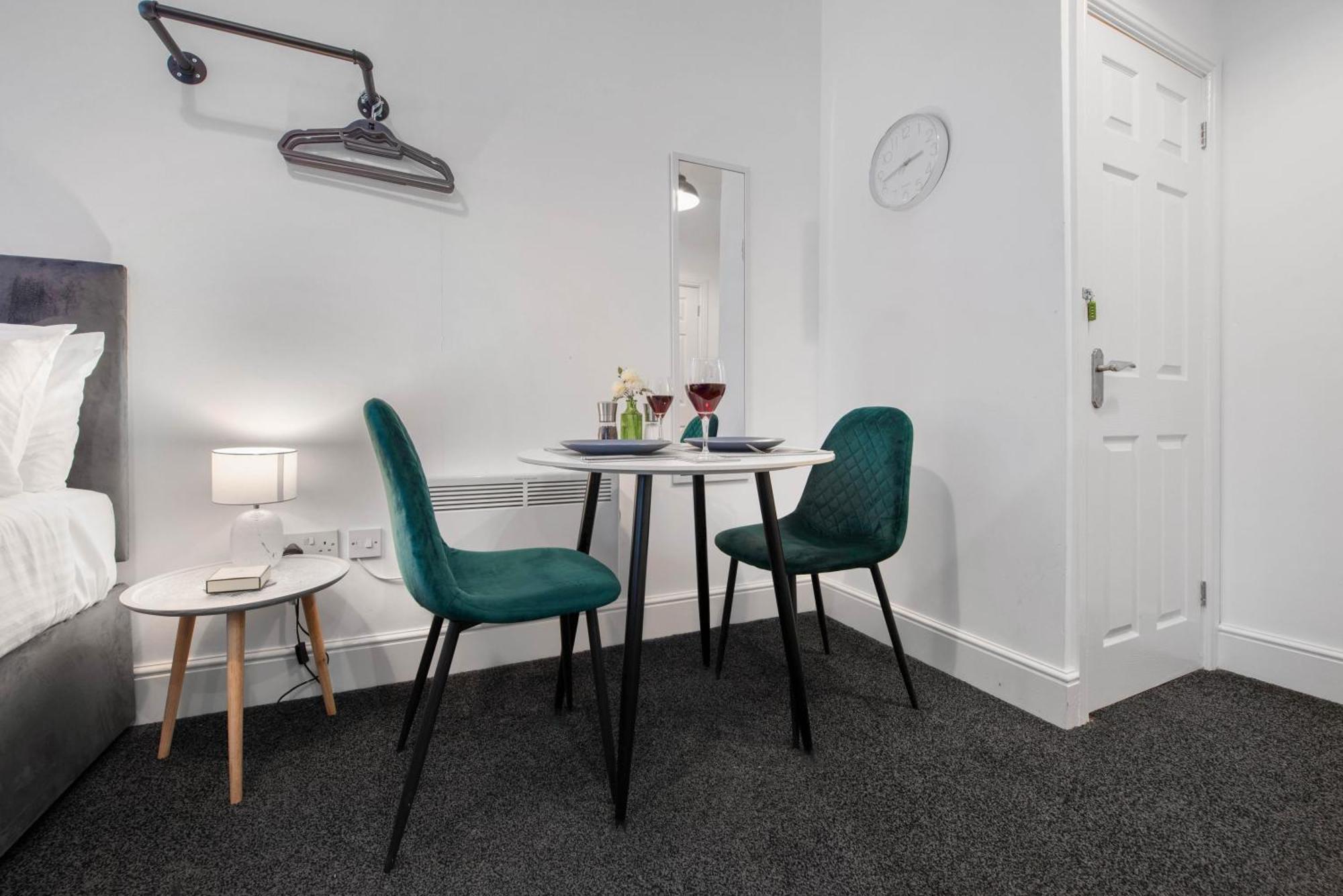Whiskawaystays Foregate Studio No 3 Worcester Bagian luar foto