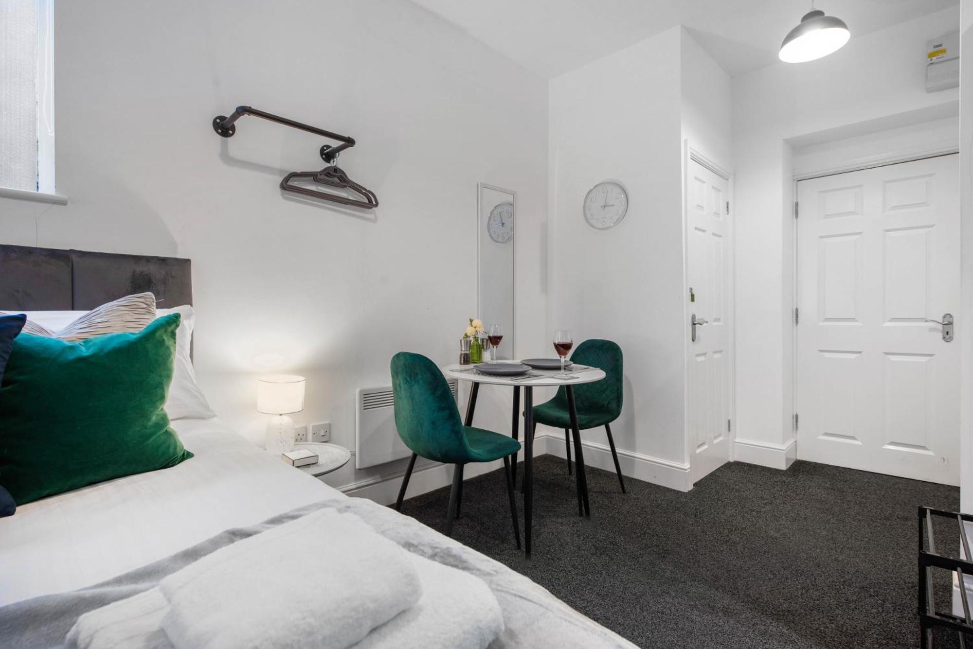 Whiskawaystays Foregate Studio No 3 Worcester Bagian luar foto