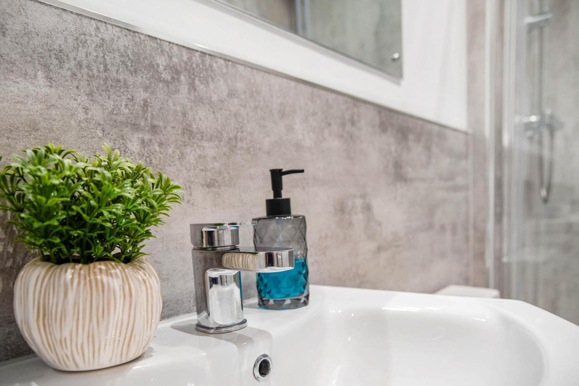 Whiskawaystays Foregate Studio No 3 Worcester Bagian luar foto
